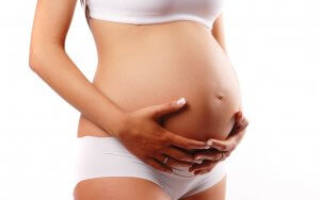Почему болит внизу живота при беременности и при каких симптомах нужен врач?